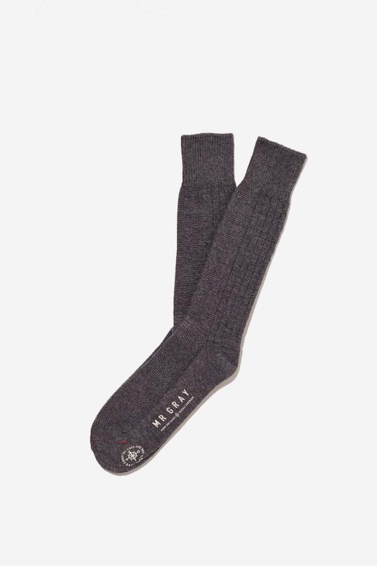  미스터 그레이 양말 커스텀 아란 니트 패턴  차콜 헤더