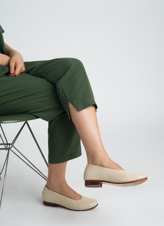  KAAREM 크롭 팬츠 카렘 이즈 테이퍼드 포켓 팬츠 (엘라스틱 밴드 포함) 포레스트 그린