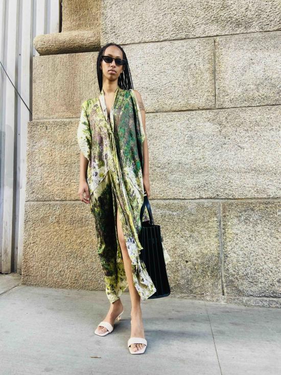  예세이트 롱 원피스 예사엣 엔토토 실크 드레스 - YESAET