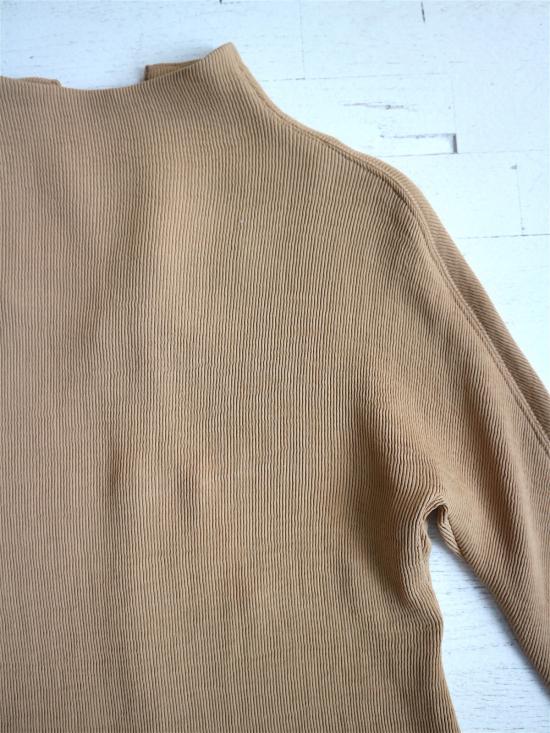  나누슈카 스웨터 Nanushka Sofia Dolman 슬리브 탑 클레이 - NANUSHKA