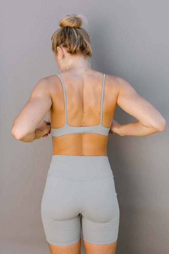  몬테시토 컬렉티브 레깅스 몬테시토 콜렉티브 베어 바이커 쇼트 슬레이트 - MONTECITO COLLECTIVE