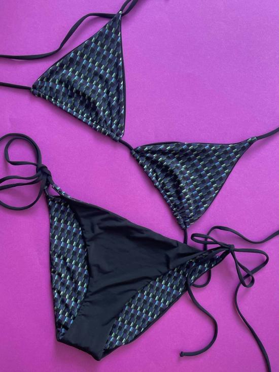  시위 비키니 수영복 시유 레일라 리버서블 타이 사이드 비키니 하의 블랙/멀티 - SIYU