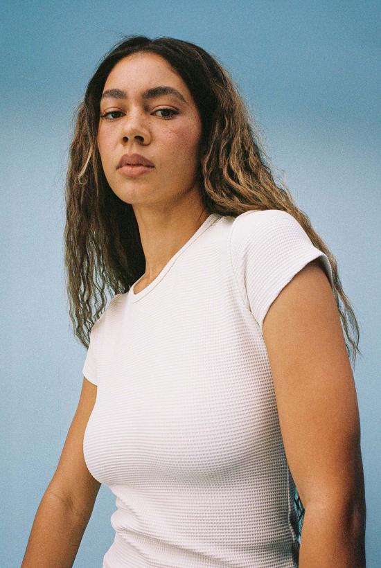  질 로드리게즈 반팔 티셔츠 길 로드리게스 써멀 본드 티 - GIL RODRIGUEZ