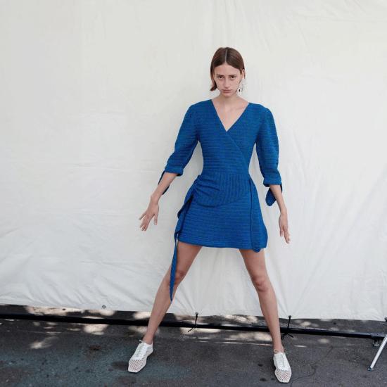  모즈 모즈 숏 원피스 Mozh 모즈 지그재그 미니 드레스 지그재그 블루 - MOZH MOZH