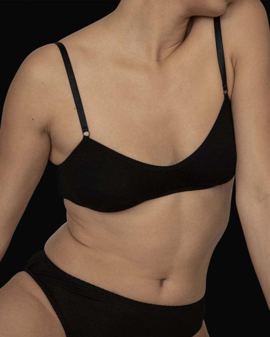  카이 인티메이츠 브라 리클라인 뱀부 풀오버  블랙 - KYE INTIMATES