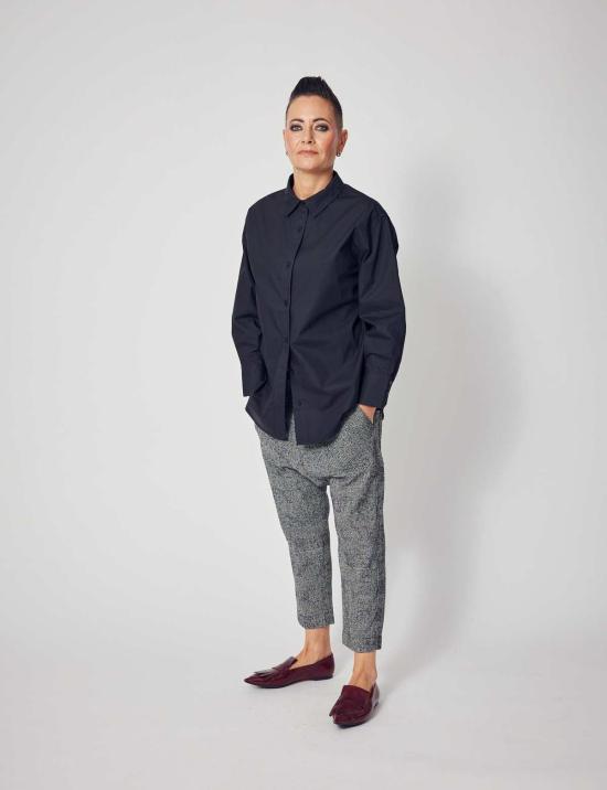  Lindsay Nicholas New York 셔츠 린지 니콜라스 뉴욕 마샤 오버사이즈 셔츠 블랙 - LINDSAY NICHOLAS NEW YORK