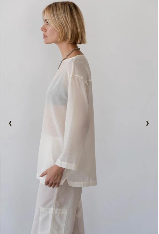  도니 블라우스 . 실크 코튼 시스루 보트넥 탑 크림 - DONNI.