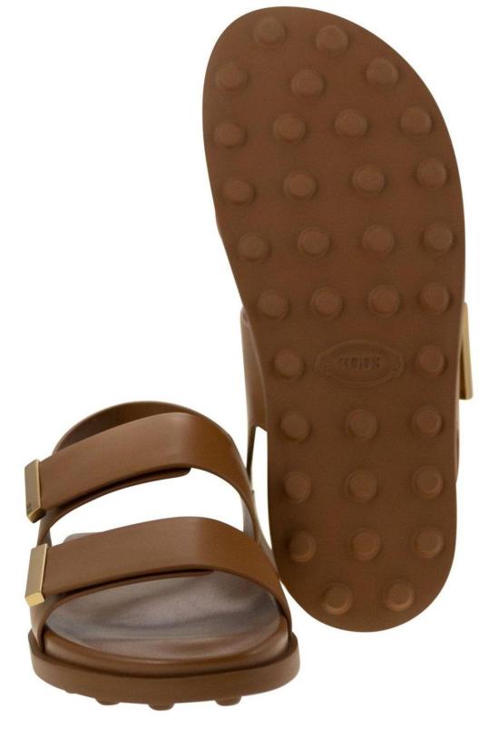  토즈 샌들 로고가 새겨진 슬립온  케니아 스쿠로 - TODS