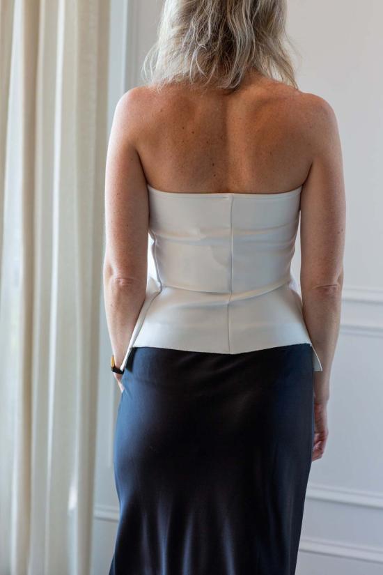  하우스 오브 다그마르 민소매 티셔츠 하우스 오브 다그마 조각 튜브 탑 - HOUSE OF DAGMAR