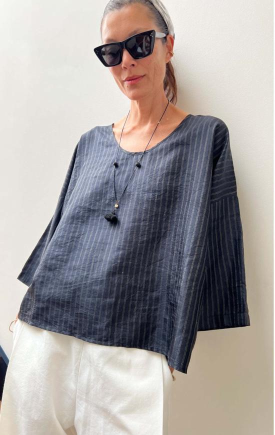  Two 반팔 티셔츠 크롭 실크 탑 블랙/실버 스트라이프 2개 - OTHER BRANDS