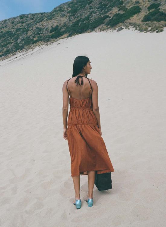  파리 데사이 샌들 데비  블루 메탈릭 - PARI DESAI