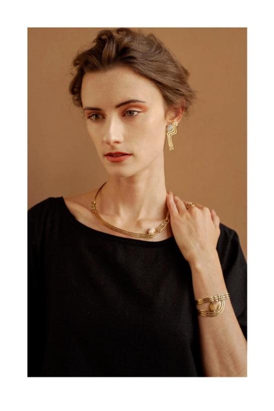  린지 루이스 이어링 사이키 - LINDSAY LEWIS