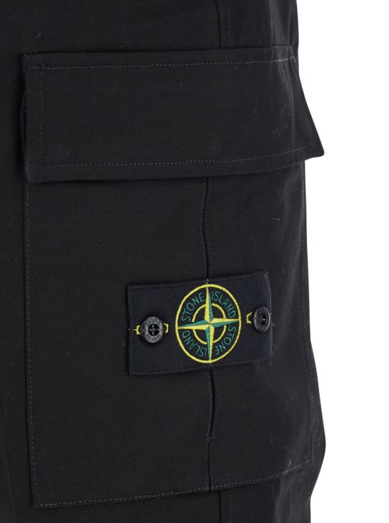  스톤 아일랜드 스트레이트 팬츠 로고 패치 및 벨트 루프가 있는 블랙 - STONE ISLAND