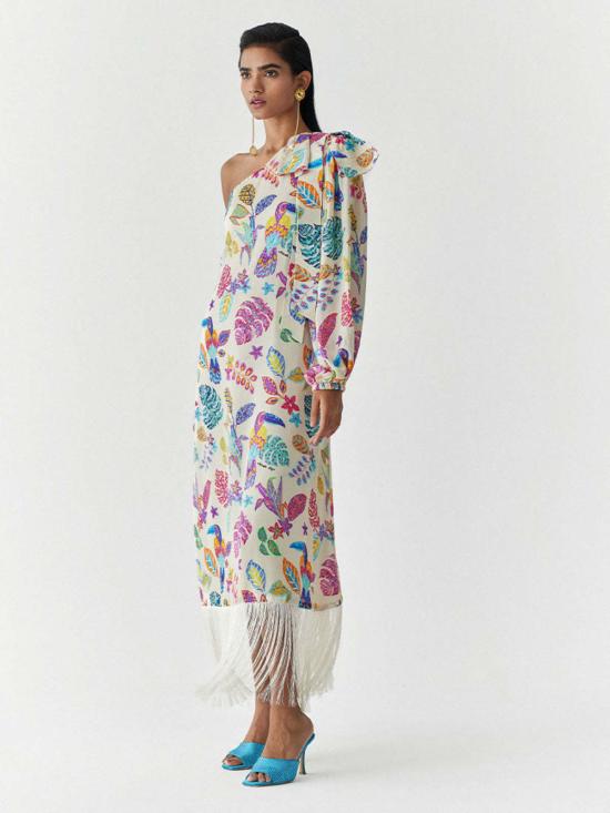  IKKIVI 롱 원피스 이키비 아마존 원숄더 드레스 오프화이트