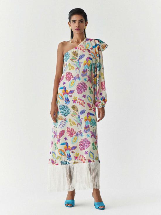  IKKIVI 롱 원피스 이키비 아마존 원숄더 드레스 오프화이트 - IKKIVI