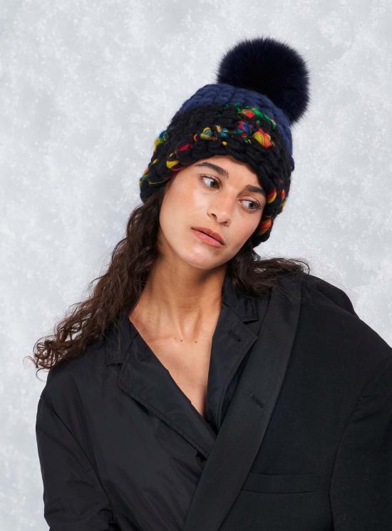  미샤램퍼트 모자 미샤 램퍼트 네이비 | 다크 레고 컬러 블록 비니 + 그래파이트 XL 폼폼 - MISCHA LAMPERT