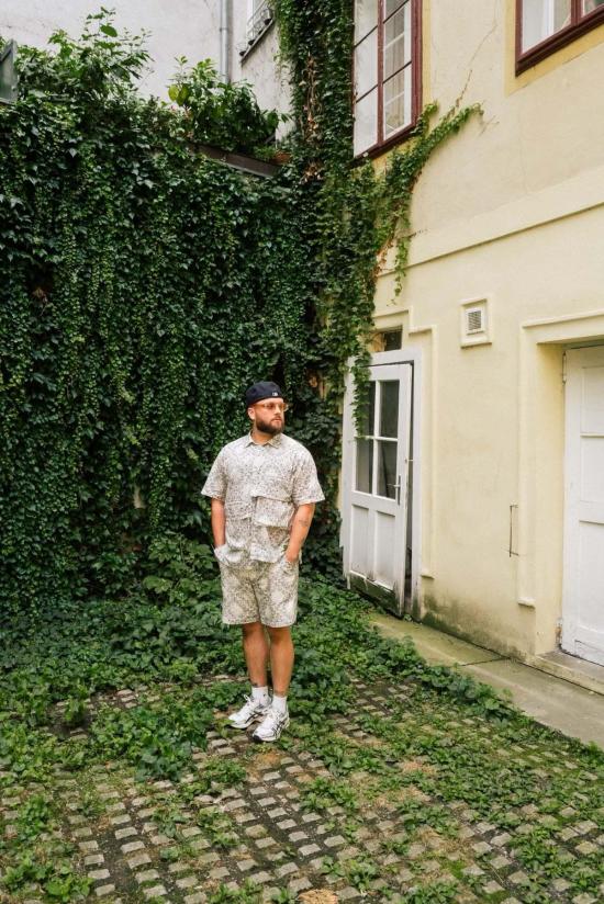  Guillermo Bravo 셔츠 기예르모 브라보 비대칭 반팔 버튼다운 셔츠 - GUILLERMO BRAVO