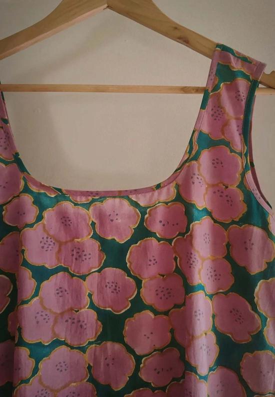  이키비 롱 원피스 클로버 슬립 드레스 멀티컬러 - IKKIVI