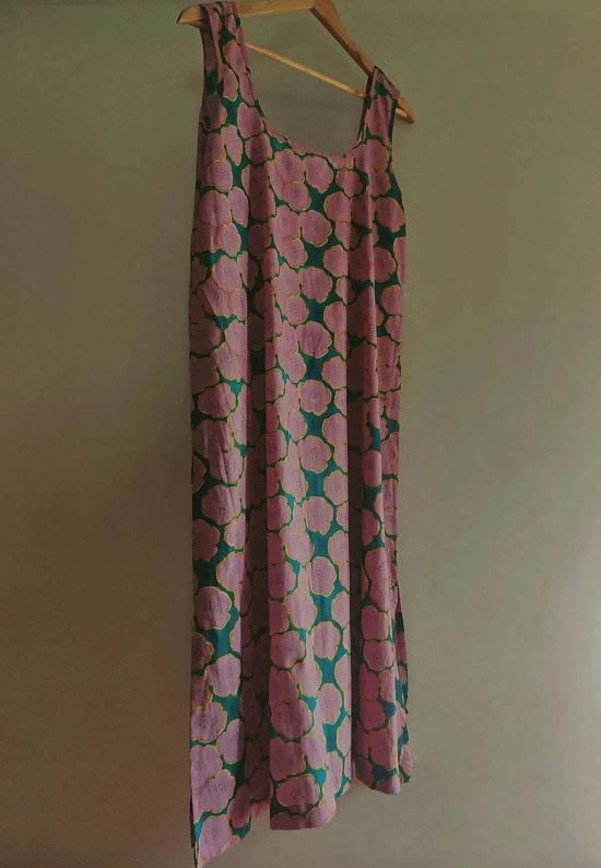  이키비 롱 원피스 클로버 슬립 드레스 멀티컬러 - IKKIVI