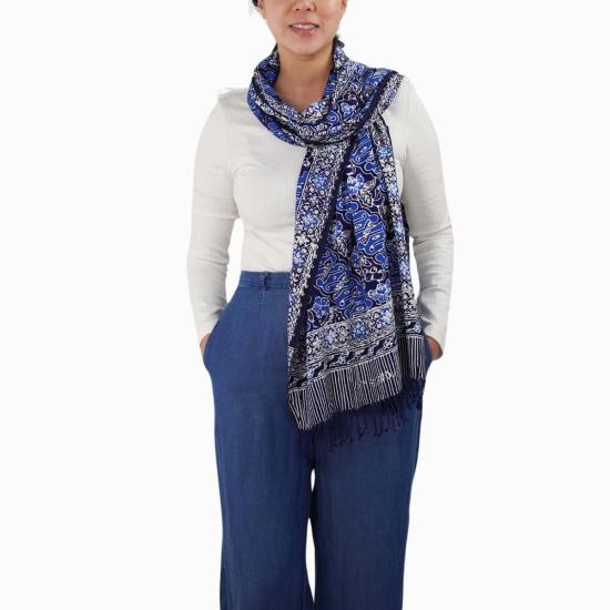  카시 코옵 머플러/스카프 카시 쿱 미드나잇 오텀 바틱 스카프 블루/블랙/네이비/화이트 - KASIH COOP