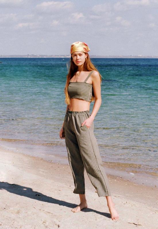  메릿 찰스 민소매 티셔츠 이사자 탑 - MERRITT CHARLES