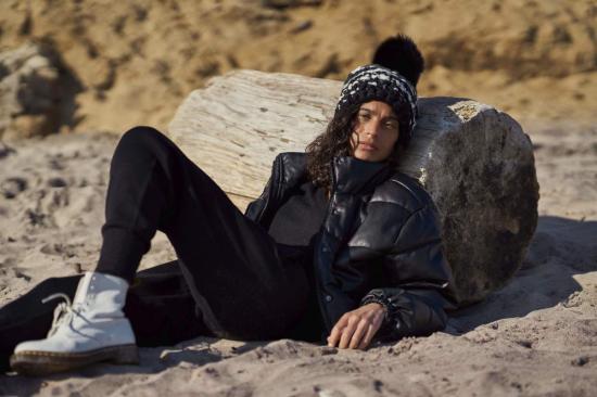  미샤램퍼트 모자 미샤 램퍼트 흑백 줄무늬 비니 + 블랙 XL 폼폼 - MISCHA LAMPERT