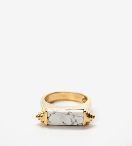  루스 오르티스 반지 루즈 오르티즈 노바 하울라이트