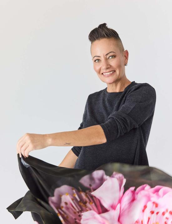  린제이 니콜라스 뉴욕 머플러/스카프 린지 니콜라스 뉴욕 벚꽃 실크 스카프 - LINDSAY NICHOLAS NEW YORK