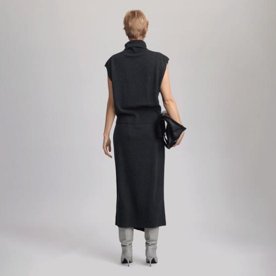  게스투즈 미디 스커트 만지 스커트 딥 그래파이트 - GESTUZ