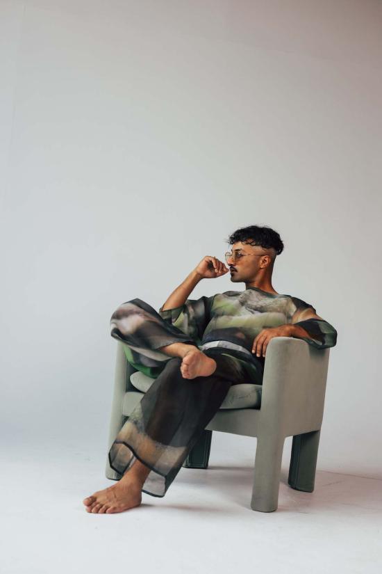  KAAREM 스트레이트 팬츠 카렘 송 투 와이드 레그 프린트 실크 오르간자 팬츠