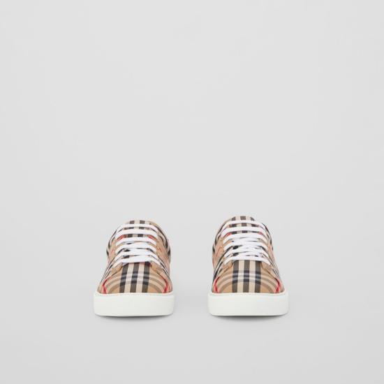 26SS 버버리 체크 레더 스니커즈 8049777131833 A7026 ARCHBEIGE - BURBERRY