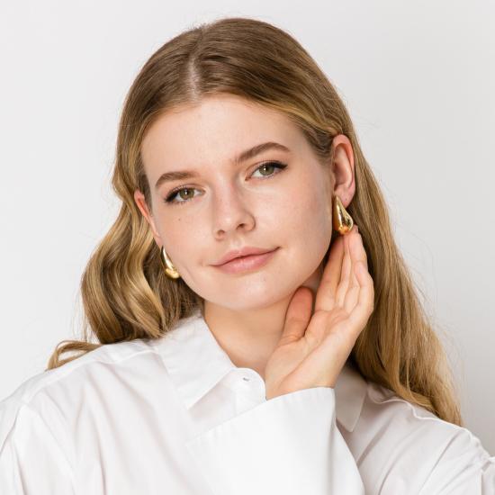  Janis Savitt 이어링 재니스 새빗 볼드 티어 드롭  골드 - OTHER BRANDS