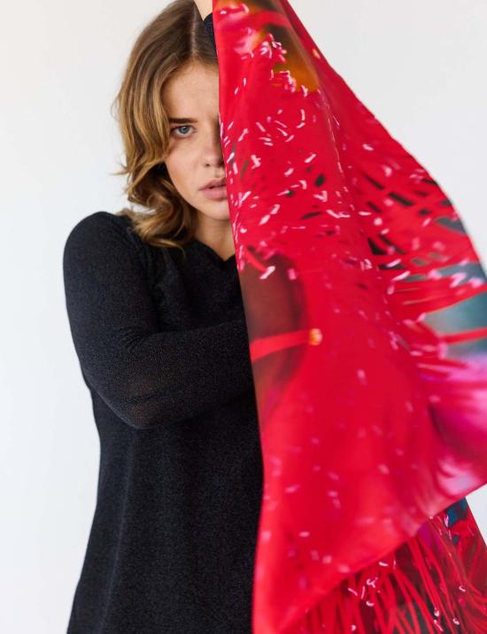  린제이 니콜라스 뉴욕 머플러/스카프 린지 니콜라스 뉴욕 멜버른 스칼렛 버스트 실크 스카프 - LINDSAY NICHOLAS NEW YORK