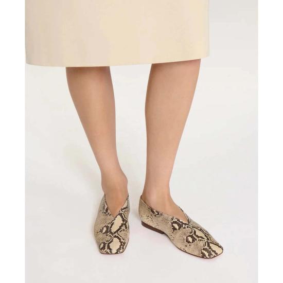  만수르 가브리엘 플랫 슈즈 스퀘어 소프트 V 플랫 로치 - MANSUR GAVRIEL