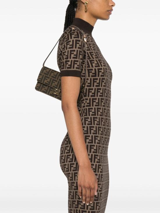 26SS 펜디 바게트 체인 지갑 8M0498A98P F0A6E TABACCOMOR - FENDI