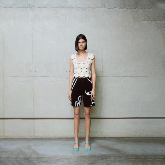  Mozh Mozh 숏팬츠 모즈 모즈 라 라 반바지 흑백 소용돌이