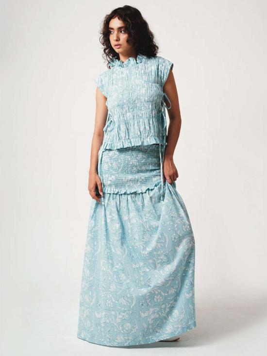  IKKIVI 반팔 티셔츠 이키비 아이리스 블루 탑 블루 - OTHER BRANDS