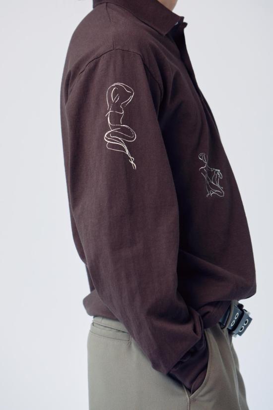  MAISON MARKOSIAN 반팔 티셔츠 메종 마르코시안 인물 드로잉 폴로 탑 - OTHER BRANDS