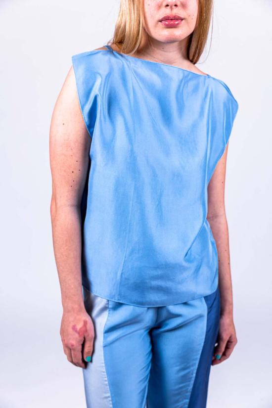  베이스레인지 블라우스 레이 실크 탑 블루 콤보