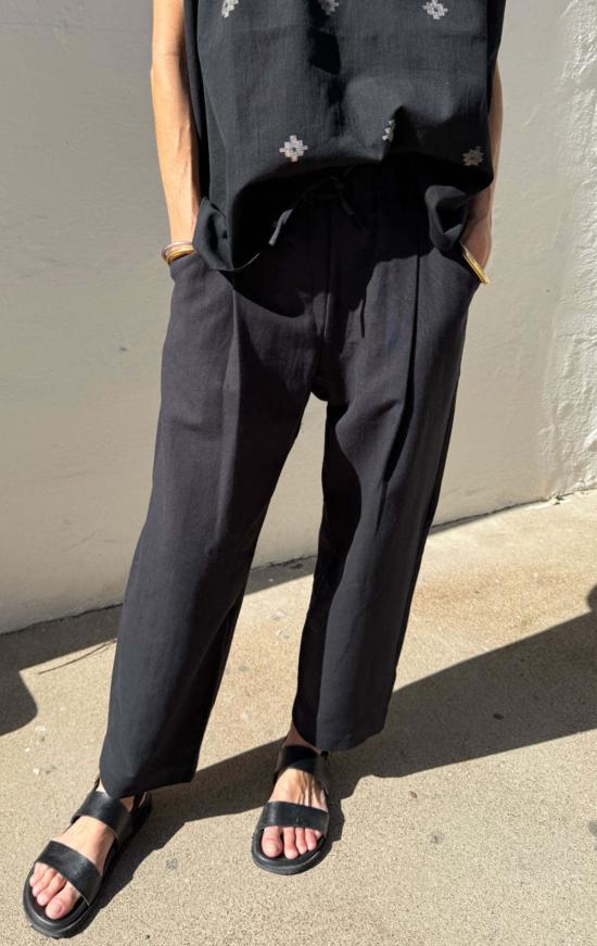  투 스트레이트 팬츠 배럴 레그 팬츠 블랙 - TWO