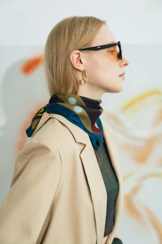  로스트 패턴 머플러/스카프 판디타 더 도그 반다나 커피 - LOST PATTERN