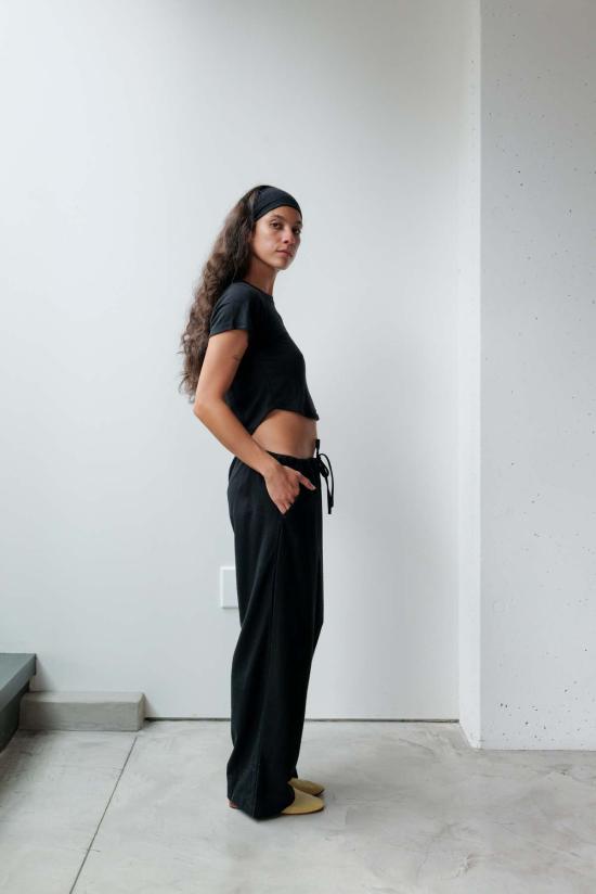  앳 던 스트레이트 팬츠 새벽에. 실크 드로스트링 팬츠 - AT DAWN.