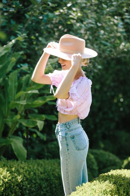  메릿 찰스 민소매 티셔츠 달리아 크롭탑 퍼플 플로럴 - MERRITT CHARLES