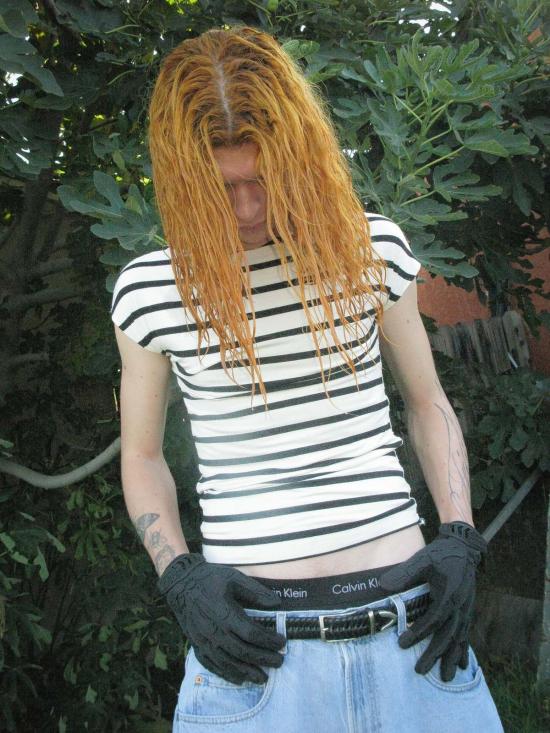  WHOLE 민소매 티셔츠 홀 조이 (단 5개 한정 제작)  블랙/화이트 - OTHER BRANDS