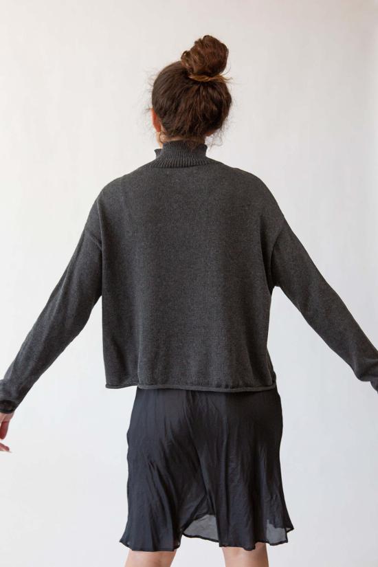  에리카 타노브 터틀넥 에리카 타노프 마틸다 피마 코튼  차콜 - ERICA TANOV