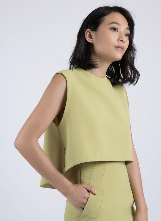  카렘 민소매 티셔츠 윈드 차임 레이즈드 칼라 크롭탑 아보카도