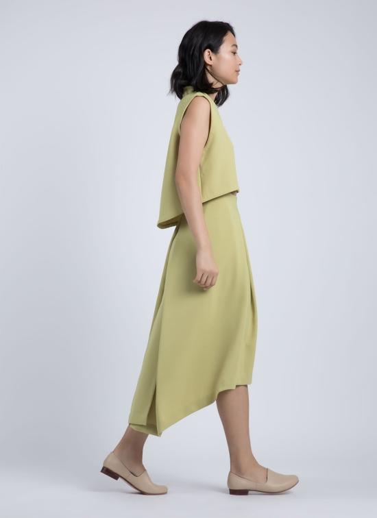  카렘 민소매 티셔츠 윈드 차임 레이즈드 칼라 크롭탑 아보카도 - KAAREM