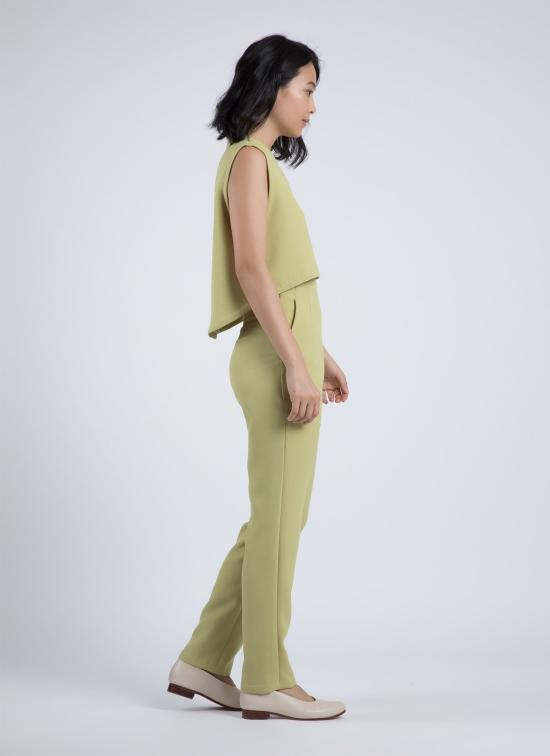  카렘 민소매 티셔츠 윈드 차임 레이즈드 칼라 크롭탑 아보카도 - KAAREM