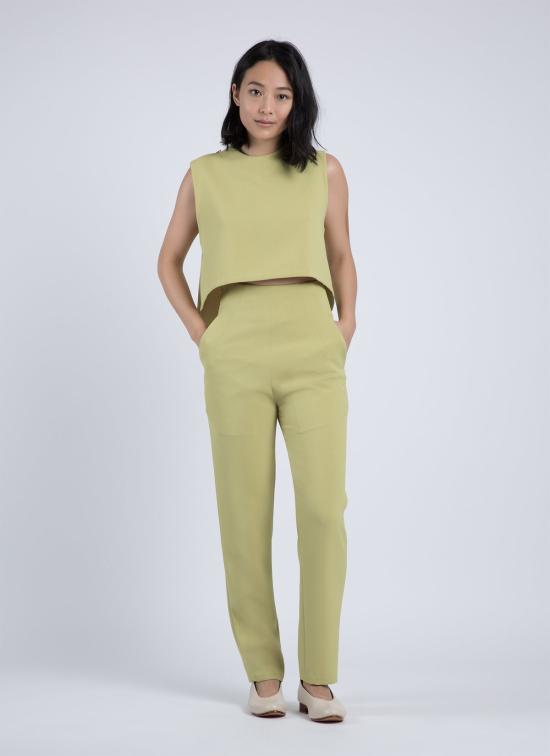  카렘 민소매 티셔츠 윈드 차임 레이즈드 칼라 크롭탑 아보카도 - KAAREM