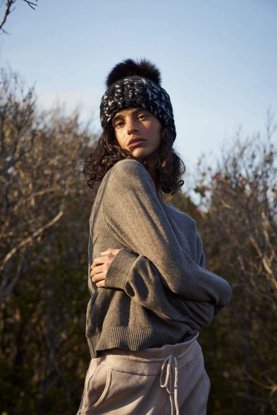  Mischa Lampert 모자 미샤 램퍼트 블랙/그레이 블렌드 비니 + 블랙 XL 폼폼 - OTHER BRANDS